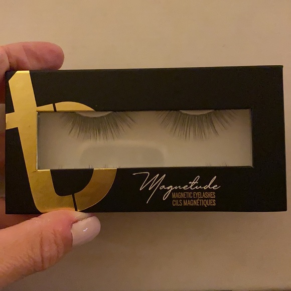 Tori Belle Boardroom Lashes - Picture 6 of 6